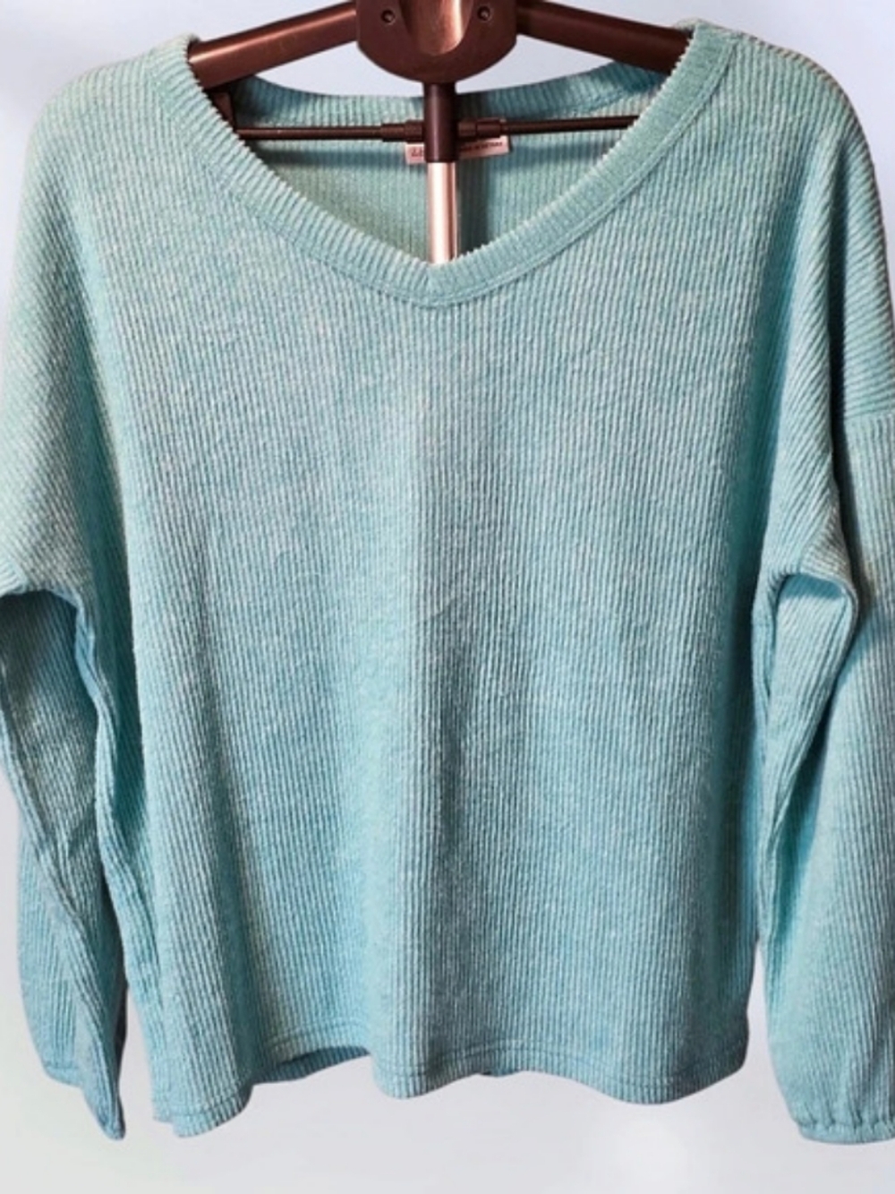 Zenana Ribbed V-Neck Sweater in Turquoise Green Size Medium